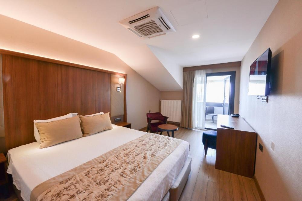 Room 4